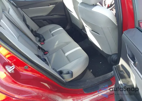 2025 Toyota Camry Se z USA, uszkodzony, nr VIN 4T1DAACK0SU048297